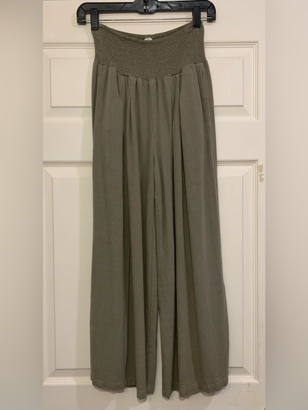 Anrabess Sage Green Palazzo Wide Leg Cropped Medium Pants.             3356